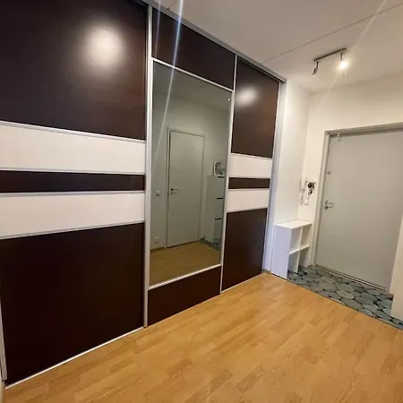 Apartment Spacious Close To Center-lauluvaljak Tallinn