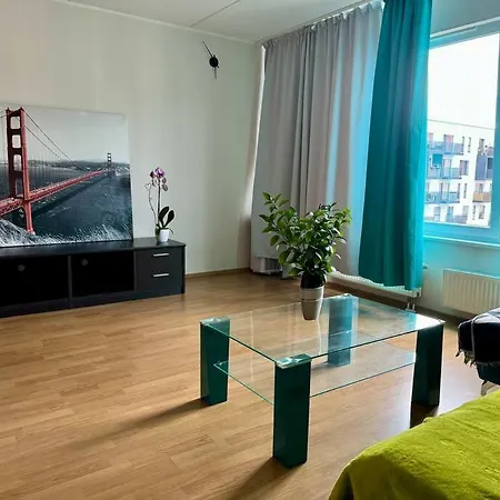 Apartment Spacious Close To Center-lauluvaljak Tallinn