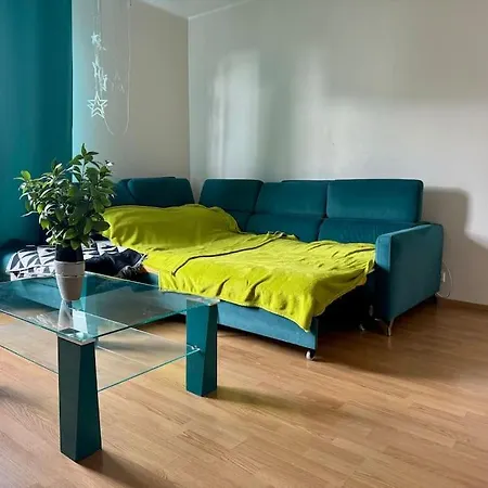 Apartment Spacious Close To Center-lauluvaljak Tallinn